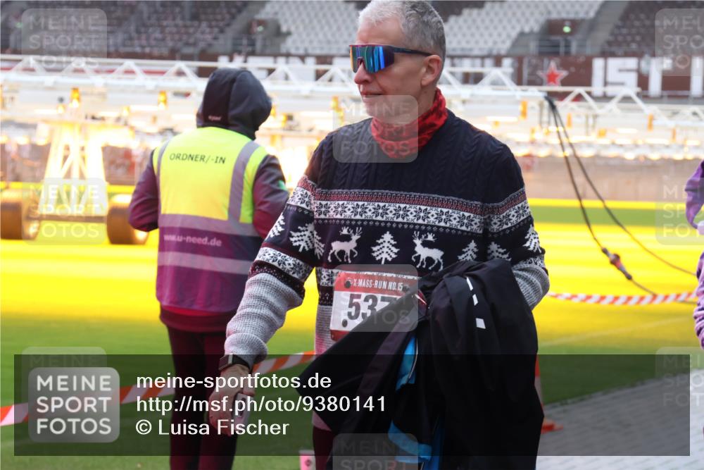 07.12.2025 - St. Pauli X-Mass-Run No. 15 Luisa Fischer http://msf.ph/oto/9380141 07.12.2025 11:12:25 Ziel 15, 53, 76, 79, 388, 408, 416, 437, 597, 605, 679, 689, 690, 694, 695, 819, 836, 888, 1186, 1246, 1278, 1321, 1589, 1711, 1714, 1767 meine-sportfotos.de