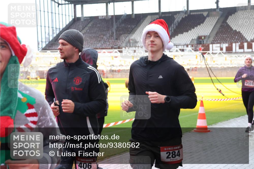 07.12.2025 - St. Pauli X-Mass-Run No. 15 Luisa Fischer http://msf.ph/oto/9380562 07.12.2025 10:41:06 Ziel 15, 406, 284, 2559, 230, 284, 288, 406, 731, 735, 1457, 2169, 2555, 2559, 2594, 2916, 3161, 3164, 3244, 3264, 3265, 3407, 3408, 4041, 4304, 4856, 4871, 4874, 4878 meine-sportfotos.de