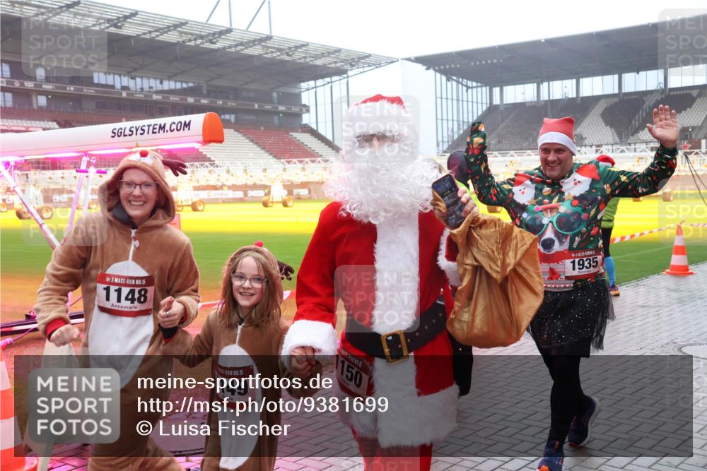 07.12.2025 - St. Pauli X-Mass-Run No. 15 Luisa Fischer http://msf.ph/oto/9381699 07.12.2025 10:11:36 Ziel 5, 1148, 15, 149, 1150, 1935, 57, 979, 983, 1148, 1149, 1150, 1426, 1768, 1929, 1935, 1969, 2530, 3354, 3815, 4499, 4525, 4659, 4661, 4662, 4885 meine-sportfotos.de