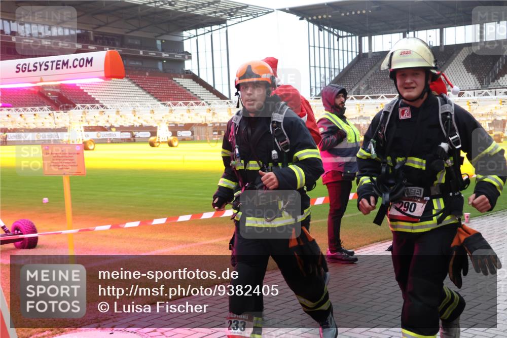 07.12.2025 - St. Pauli X-Mass-Run No. 15 Luisa Fischer http://msf.ph/oto/9382405 07.12.2025 10:49:08 Ziel 15, 233, 2928, 290, 233, 290, 379, 577, 590, 592, 633, 876, 935, 1009, 1019, 1087, 1164, 1166, 1188, 1189, 1265, 1267, 1515, 1516, 1517, 1521, 1895, 2232, 2233, 2235, 2239, 2241, 2268, 2269, 2512, 2515, 2796, 2797, 2803, 3017, 3019, 3346, 4447, 4598 meine-sportfotos.de