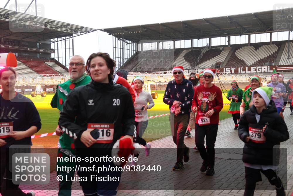 07.12.2025 - St. Pauli X-Mass-Run No. 15 Luisa Fischer http://msf.ph/oto/9382440 07.12.2025 10:49:13 Ziel 515, 20, 20, 5, 16, 346, 1521, 592, 1188, 379, 233, 290, 379, 577, 590, 592, 633, 935, 1009, 1019, 1087, 1155, 1164, 1166, 1188, 1189, 1265, 1267, 1515, 1516, 1517, 1521, 1895, 2232, 2233, 2235, 2239, 2241, 2268, 2269, 2512, 2515, 2796, 2797, 2803, 3017, 3019, 3346, 3369, 4447, 4598 meine-sportfotos.de