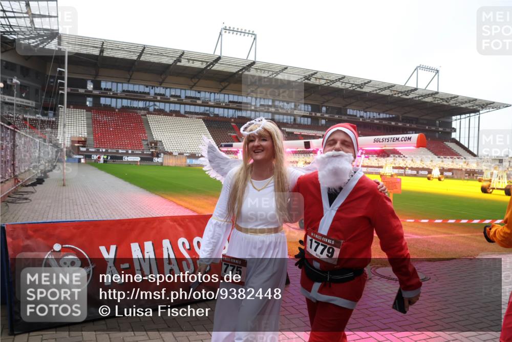 07.12.2025 - St. Pauli X-Mass-Run No. 15 Luisa Fischer http://msf.ph/oto/9382448 07.12.2025 11:22:41 Ziel 15, 775, 15, 1779, 1284, 1297, 1349, 1391, 1431, 1775, 1779, 1904, 2550, 2557, 2812, 2985, 3127, 3474, 3475, 3820, 3821 meine-sportfotos.de