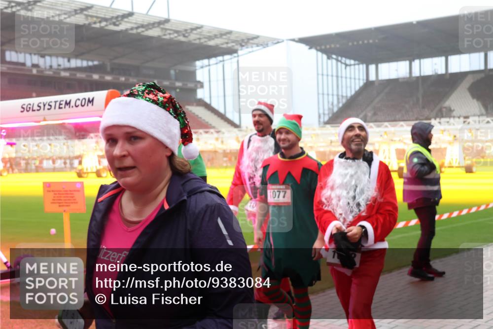 07.12.2025 - St. Pauli X-Mass-Run No. 15 Luisa Fischer http://msf.ph/oto/9383084 07.12.2025 10:13:24 Ziel 1077, 9, 18, 80, 938, 1044, 1126, 1397, 1733, 2687, 2711, 2712, 2758, 2760, 2770, 3040, 3428, 3514, 3551, 3557, 3585, 3588, 3589, 3799, 3834, 3836, 4081, 4082, 4083, 4487, 4664 meine-sportfotos.de