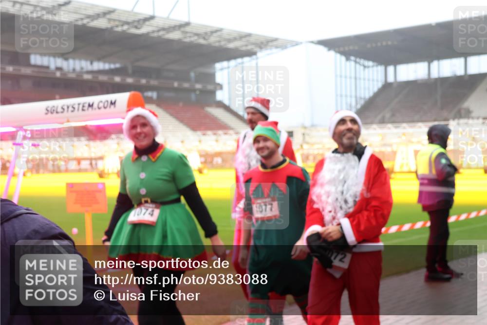 07.12.2025 - St. Pauli X-Mass-Run No. 15 Luisa Fischer http://msf.ph/oto/9383088 07.12.2025 10:13:25 Ziel 1074, 1077, 9, 18, 80, 938, 1044, 1126, 1397, 1733, 2687, 2711, 2712, 2758, 2760, 2770, 3040, 3428, 3514, 3551, 3557, 3585, 3588, 3589, 3799, 3834, 3836, 4081, 4082, 4083, 4487, 4664 meine-sportfotos.de