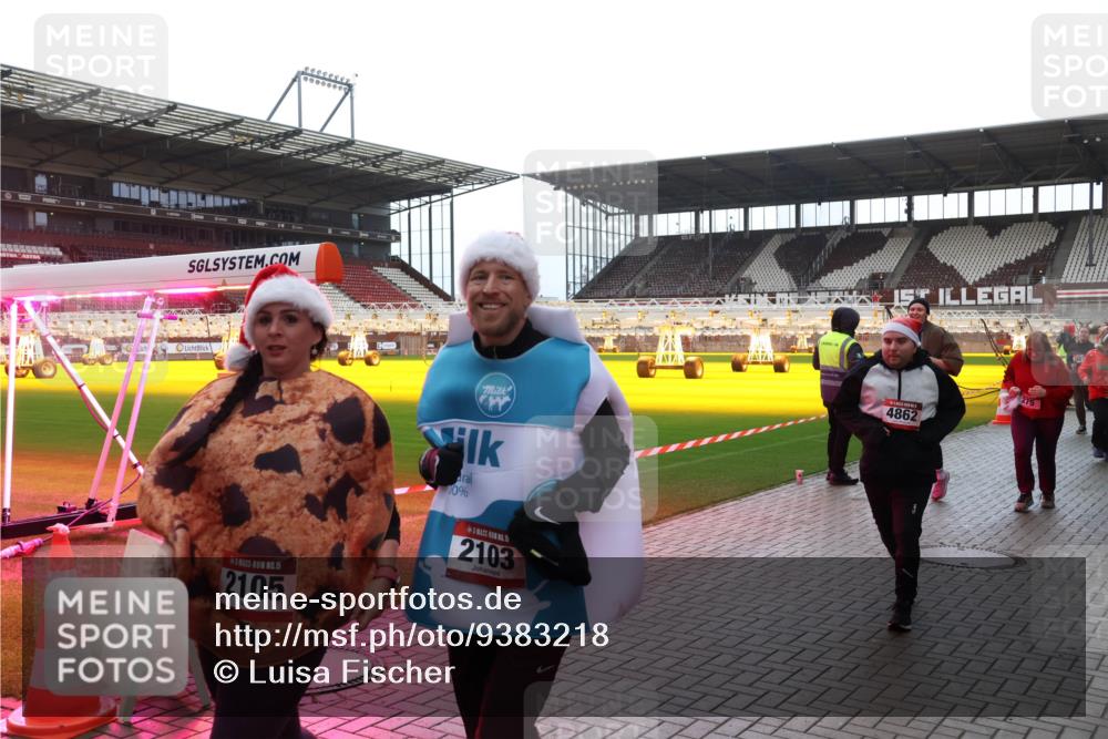 07.12.2025 - St. Pauli X-Mass-Run No. 15 Luisa Fischer http://msf.ph/oto/9383218 07.12.2025 10:52:16 Ziel 15, 2105, 4862, 00, 15, 2103, 275, 275, 328, 1047, 1964, 1982, 1984, 2103, 2105, 2165, 2287, 2289, 2327, 2332, 2553, 2592, 2593, 2607, 2642, 2643, 2661, 2674, 2836, 2837, 2959, 3223, 3228, 4550, 4862, 4865, 4879, 4880 meine-sportfotos.de
