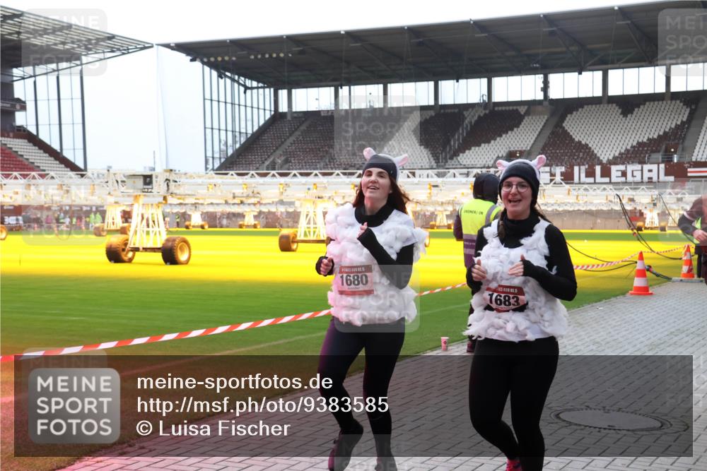 07.12.2025 - St. Pauli X-Mass-Run No. 15 Luisa Fischer http://msf.ph/oto/9383585 07.12.2025 10:53:57 Ziel 15, 1680, 15, 1683, 106, 500, 510, 546, 1478, 1679, 1680, 1681, 1682, 1683, 1684, 3128 meine-sportfotos.de