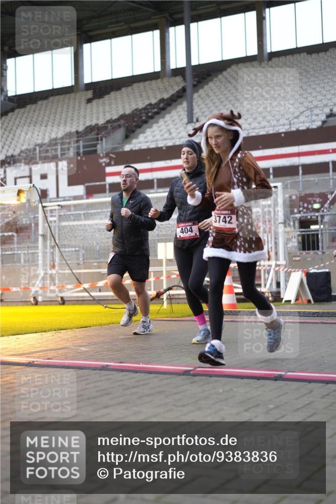 07.12.2025 - St. Pauli X-Mass-Run No. 15 Patografie http://msf.ph/oto/9383836 07.12.2025 10:25:32 Ziel 50, 129, 211, 404, 1069, 1247, 1631, 2029, 2680, 3742, 4162, 4164, 4202, 4372, 4373, 4445, 4501 meine-sportfotos.de