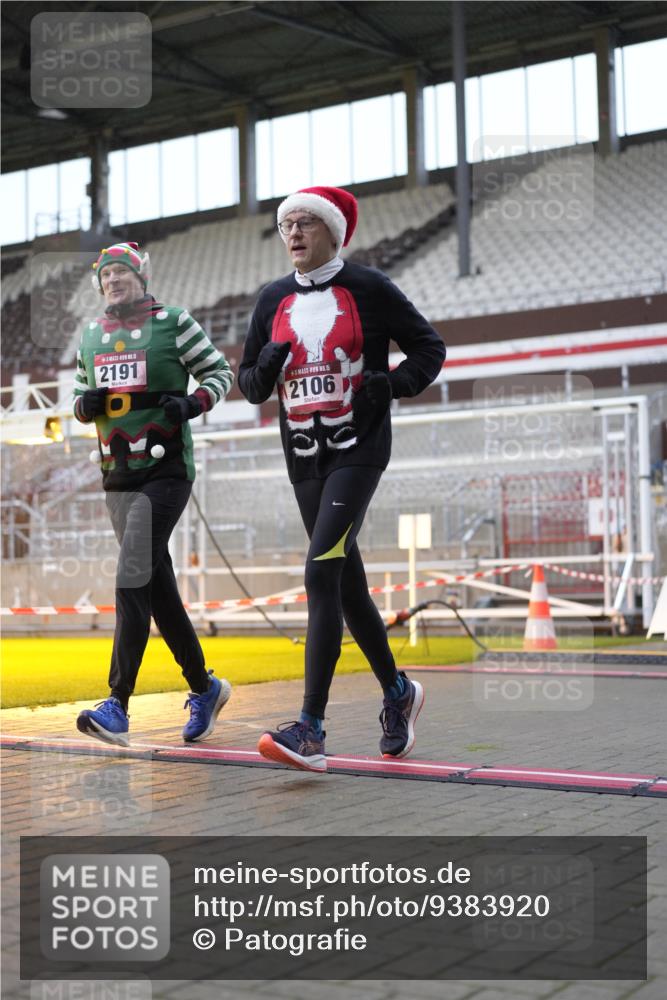 07.12.2025 - St. Pauli X-Mass-Run No. 15 Patografie http://msf.ph/oto/9383920 07.12.2025 10:25:42 Ziel 50, 129, 211, 369, 374, 387, 398, 404, 1069, 1227, 1538, 1586, 2041, 2104, 2106, 2149, 2191, 2215, 2896, 3742, 3779, 3910, 3918, 4162, 4164, 4202, 4300, 4301, 4372, 4373, 4501 meine-sportfotos.de