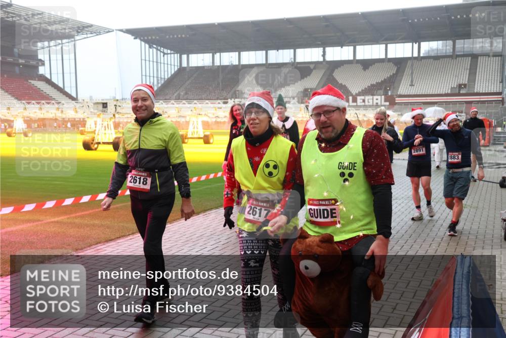 07.12.2025 - St. Pauli X-Mass-Run No. 15 Luisa Fischer http://msf.ph/oto/9384504 07.12.2025 10:15:32 Ziel 2891, 2883, 2618, 15, 2617, 15, 308, 431, 436, 438, 762, 1180, 1183, 1363, 1867, 1869, 1873, 1885, 2666, 2667, 2668, 2883, 2891, 3103, 3481, 3565, 3741, 4001, 4004, 4494, 4536 meine-sportfotos.de