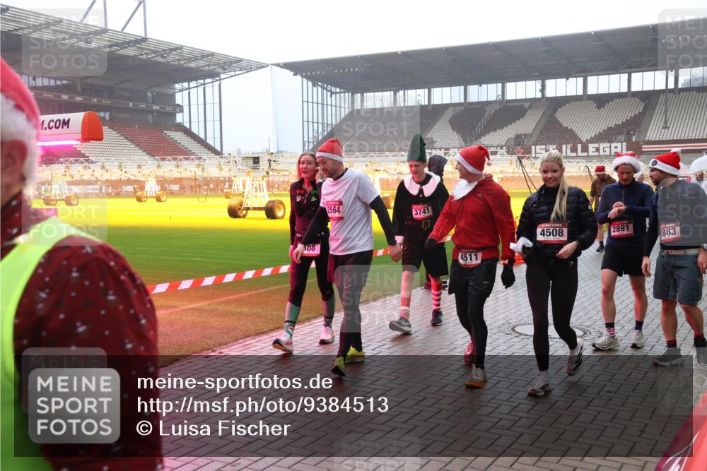 07.12.2025 - St. Pauli X-Mass-Run No. 15 Luisa Fischer http://msf.ph/oto/9384513 07.12.2025 10:15:34 Ziel 1, 308, 2564, 3741, 4511, 15, 4508, 2891, 1883, 308, 431, 436, 438, 762, 1180, 1183, 1363, 1867, 1869, 1873, 1885, 2666, 2667, 2668, 2883, 2891, 3103, 3481, 3741, 4001, 4004, 4494, 4536 meine-sportfotos.de