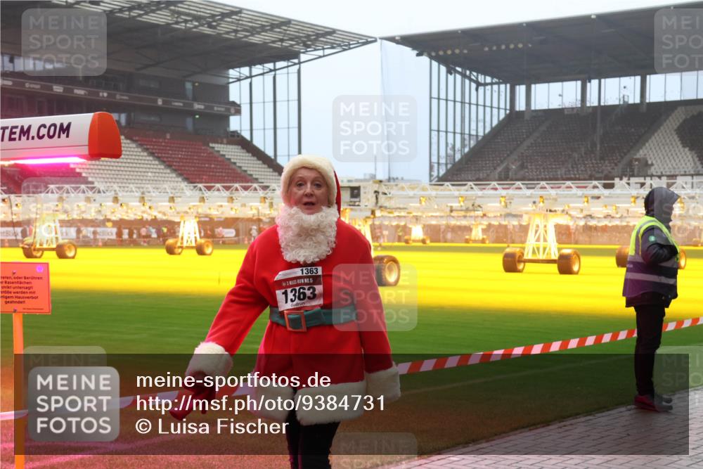 07.12.2025 - St. Pauli X-Mass-Run No. 15 Luisa Fischer http://msf.ph/oto/9384731 07.12.2025 10:15:53 Ziel 0, 1363, 15, 1363, 308, 431, 436, 438, 762, 1180, 1183, 1885, 2641, 2645, 2652, 2658, 2659, 2666, 2667, 2668, 2745, 2883, 2891, 3053, 3103, 3741, 4455, 4494, 4536 meine-sportfotos.de