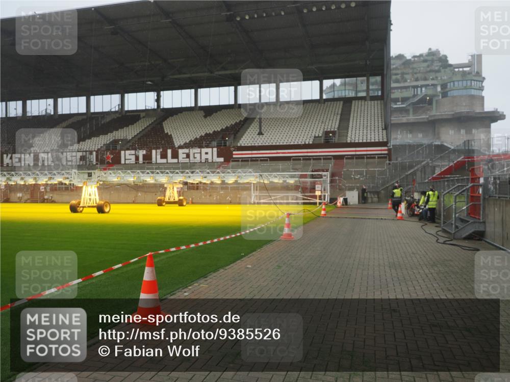 07.12.2025 - St. Pauli X-Mass-Run No. 15 Fabian Wolf http://msf.ph/oto/9385526 07.12.2025 10:13:57 Ziel 2951, 4371 meine-sportfotos.de