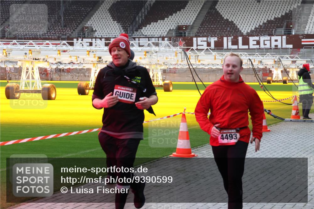 07.12.2025 - St. Pauli X-Mass-Run No. 15 Luisa Fischer http://msf.ph/oto/9390599 07.12.2025 10:56:44 Ziel 4493, 236, 248, 759, 951, 955, 1790, 1793, 2170, 2485, 4063, 4146, 4493 meine-sportfotos.de