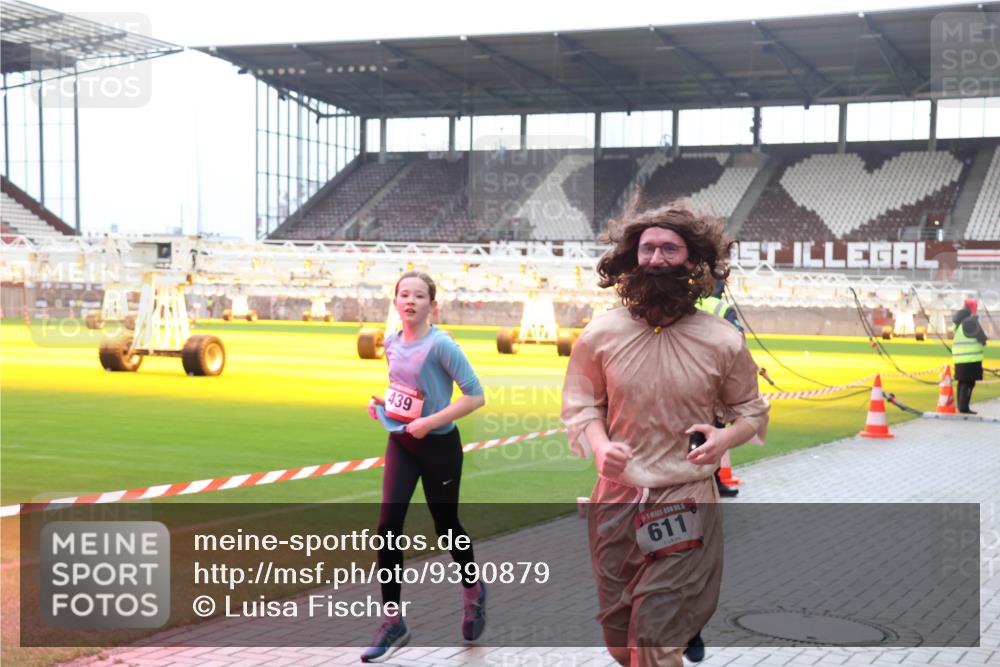 07.12.2025 - St. Pauli X-Mass-Run No. 15 Luisa Fischer http://msf.ph/oto/9390879 07.12.2025 11:00:53 Ziel 439, 15, 611, 5, 225, 410, 433, 435, 439, 440, 492, 529, 611, 985, 988, 1482, 1558, 1660, 1702, 1721, 3586, 3952, 4478, 4793 meine-sportfotos.de