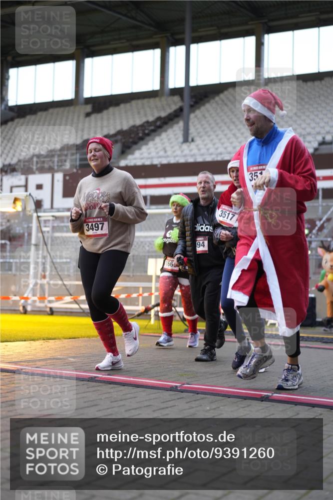 07.12.2025 - St. Pauli X-Mass-Run No. 15 Patografie http://msf.ph/oto/9391260 07.12.2025 10:29:38 Ziel 10, 423, 426, 1039, 1090, 1091, 1198, 1201, 1204, 1209, 1669, 2878, 3080, 3468, 3469, 3494, 3497, 3516, 3517, 4009, 4126, 4293, 4296, 4440, 4472, 4476, 4531, 4695 meine-sportfotos.de