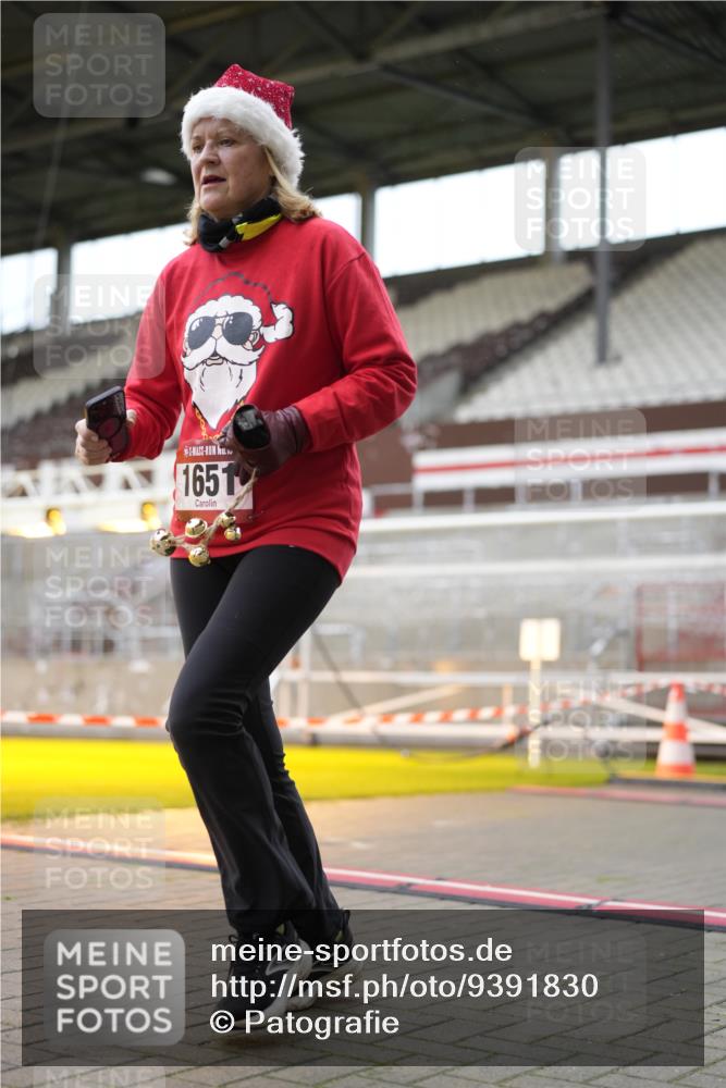 07.12.2025 - St. Pauli X-Mass-Run No. 15 Patografie http://msf.ph/oto/9391830 07.12.2025 10:44:01 Ziel 32, 179, 1651, 2499, 2950, 2955, 3012, 4254, 4255 meine-sportfotos.de