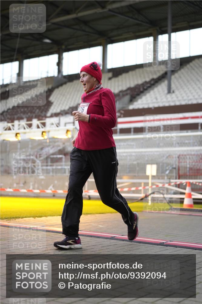 07.12.2025 - St. Pauli X-Mass-Run No. 15 Patografie http://msf.ph/oto/9392094 07.12.2025 10:48:10 Ziel 876, 1195, 2028, 2146, 2147, 2339, 2501, 3018, 3598, 4229 meine-sportfotos.de