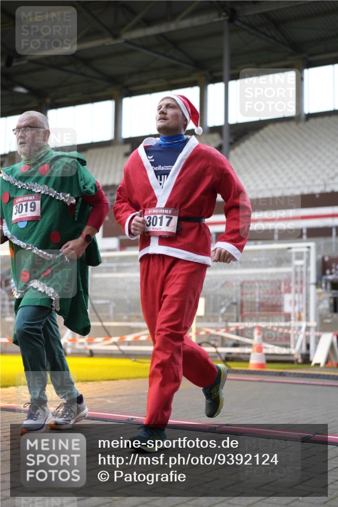 07.12.2025 - St. Pauli X-Mass-Run No. 15 Patografie http://msf.ph/oto/9392124 07.12.2025 10:48:32 Ziel 233, 290, 577, 633, 935, 1009, 1087, 1188, 1189, 1265, 1267, 1515, 1516, 1517, 1521, 2232, 2233, 2235, 2239, 2241, 2268, 2269, 2796, 2797, 3017, 3019, 3346, 4447, 4598 meine-sportfotos.de