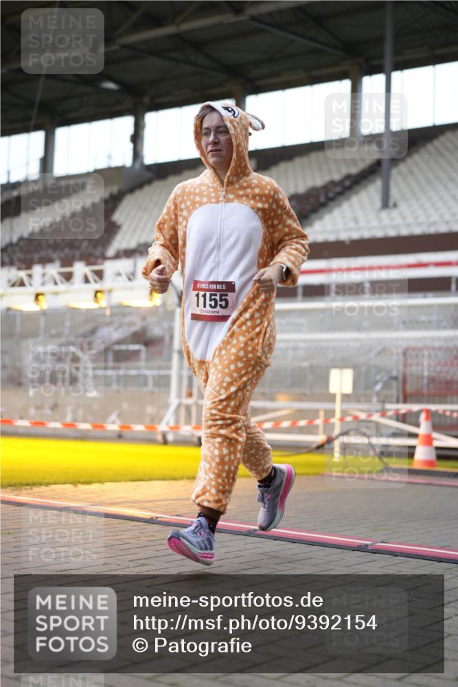 07.12.2025 - St. Pauli X-Mass-Run No. 15 Patografie http://msf.ph/oto/9392154 07.12.2025 10:49:00 Ziel 191, 194, 379, 471, 1019, 1155, 1164, 1166, 2921, 2933, 3369 meine-sportfotos.de