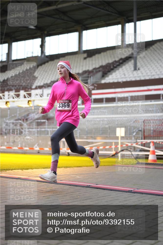07.12.2025 - St. Pauli X-Mass-Run No. 15 Patografie http://msf.ph/oto/9392155 07.12.2025 10:49:01 Ziel 191, 194, 379, 471, 1019, 1155, 1164, 1166, 2921, 2933, 3369 meine-sportfotos.de