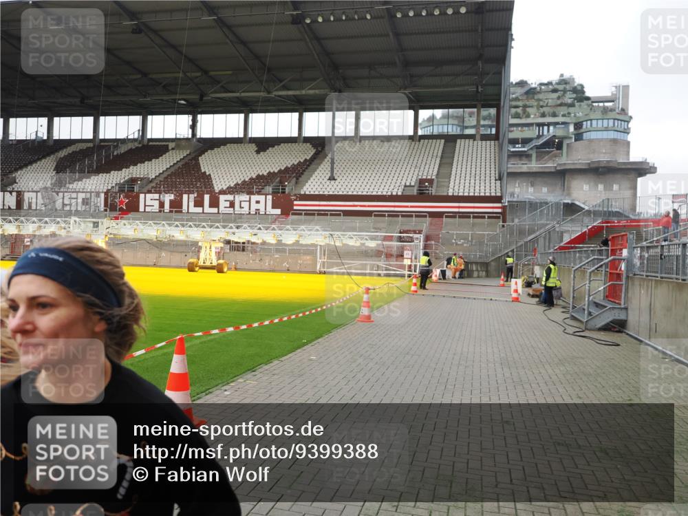 07.12.2025 - St. Pauli X-Mass-Run No. 15 Fabian Wolf http://msf.ph/oto/9399388 07.12.2025 10:59:47 Ziel 301, 306, 420, 4128 meine-sportfotos.de