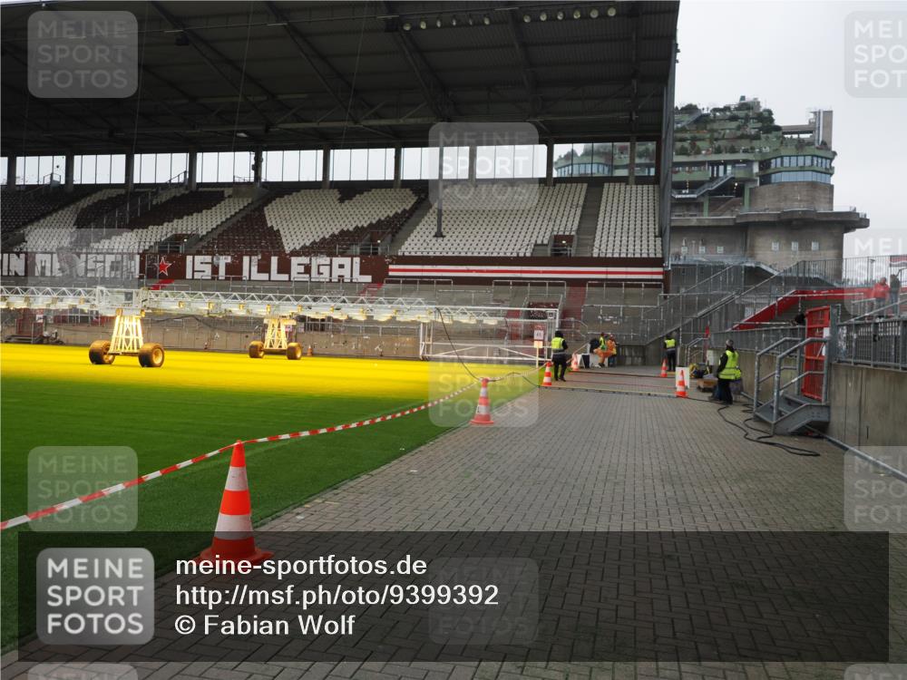 07.12.2025 - St. Pauli X-Mass-Run No. 15 Fabian Wolf http://msf.ph/oto/9399392 07.12.2025 10:59:48 Ziel 301, 306, 420, 4128 meine-sportfotos.de