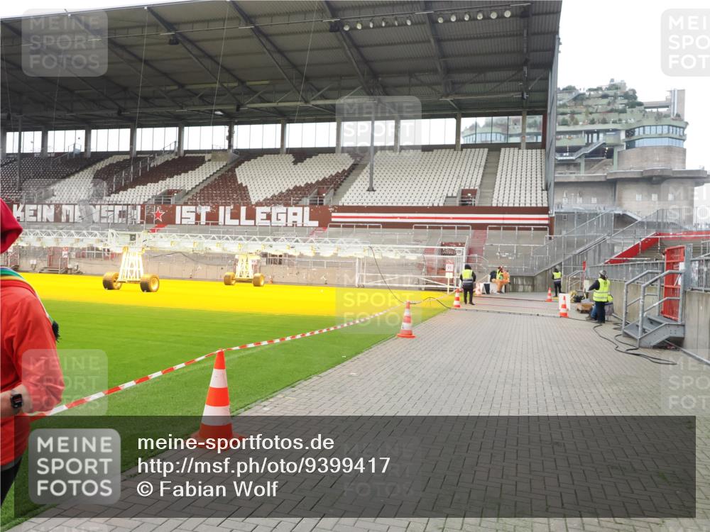 07.12.2025 - St. Pauli X-Mass-Run No. 15 Fabian Wolf http://msf.ph/oto/9399417 07.12.2025 11:00:08 Ziel 529, 1482, 1558, 1702, 3586 meine-sportfotos.de