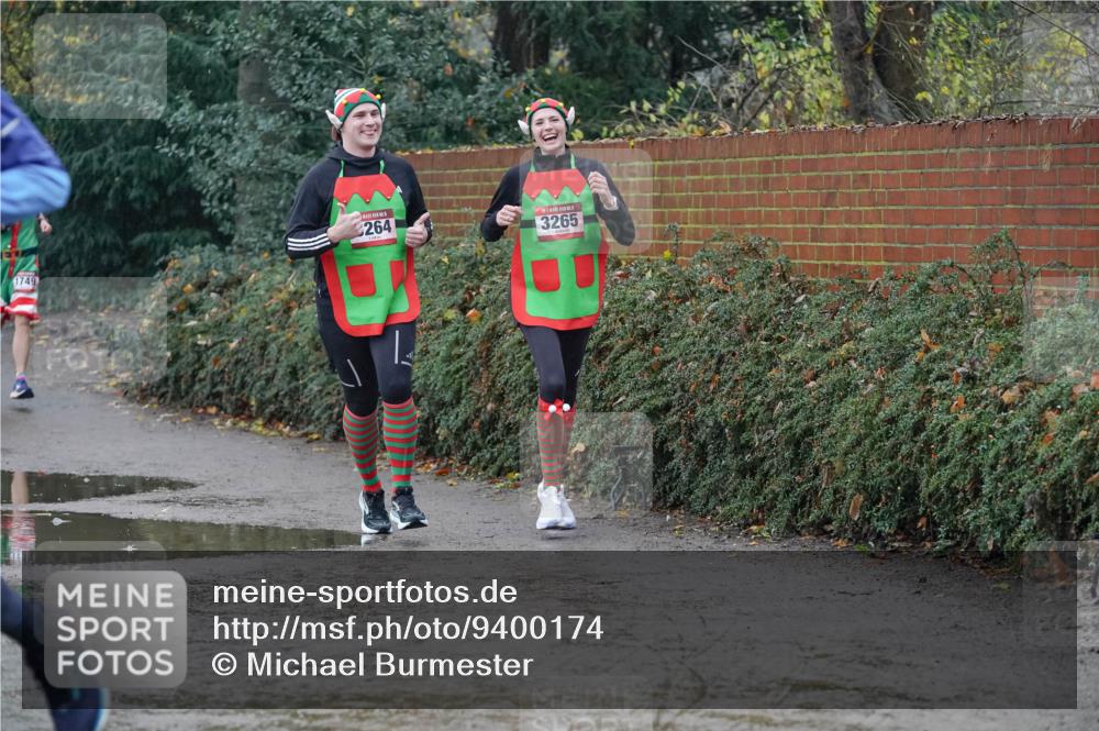 07.12.2025 - St. Pauli X-Mass-Run No. 15 Michael Burmester http://msf.ph/oto/9400174 07.12.2025 10:20:33 Laufen 1749, 264, 3265 meine-sportfotos.de