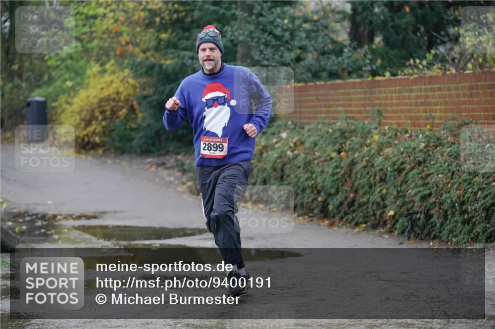 07.12.2025 - St. Pauli X-Mass-Run No. 15 Michael Burmester http://msf.ph/oto/9400191 07.12.2025 10:20:42 Laufen 2899 meine-sportfotos.de