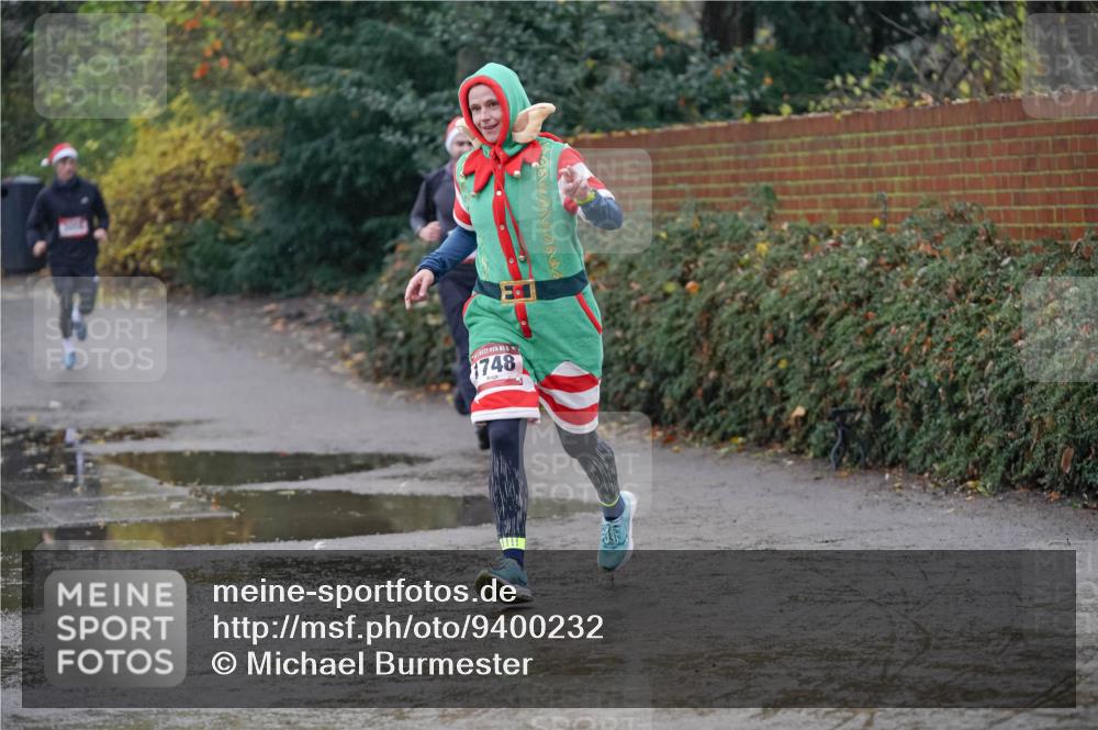 07.12.2025 - St. Pauli X-Mass-Run No. 15 Michael Burmester http://msf.ph/oto/9400232 07.12.2025 10:21:05 Laufen 1748 meine-sportfotos.de