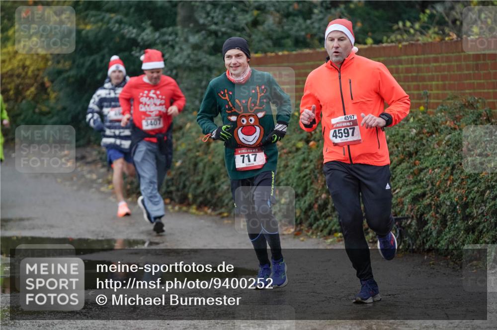 07.12.2025 - St. Pauli X-Mass-Run No. 15 Michael Burmester http://msf.ph/oto/9400252 07.12.2025 10:21:15 Laufen 3407, 15, 717, 4597, 15, 4597 meine-sportfotos.de