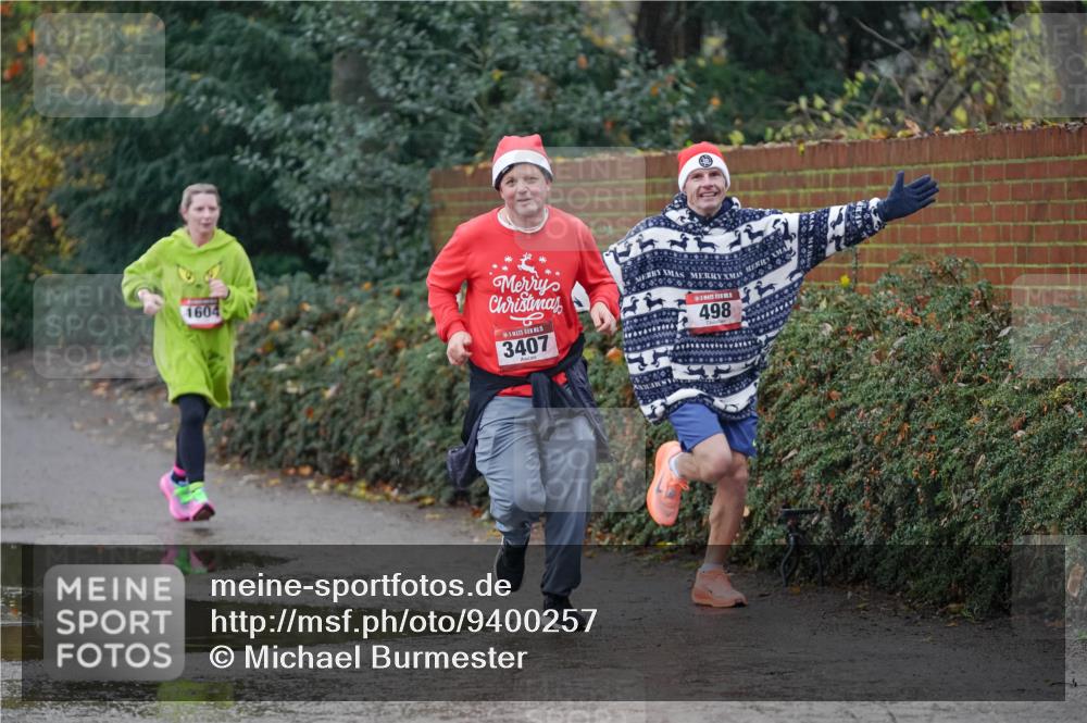 07.12.2025 - St. Pauli X-Mass-Run No. 15 Michael Burmester http://msf.ph/oto/9400257 07.12.2025 10:21:17 Laufen 1604, 3407, 498 meine-sportfotos.de