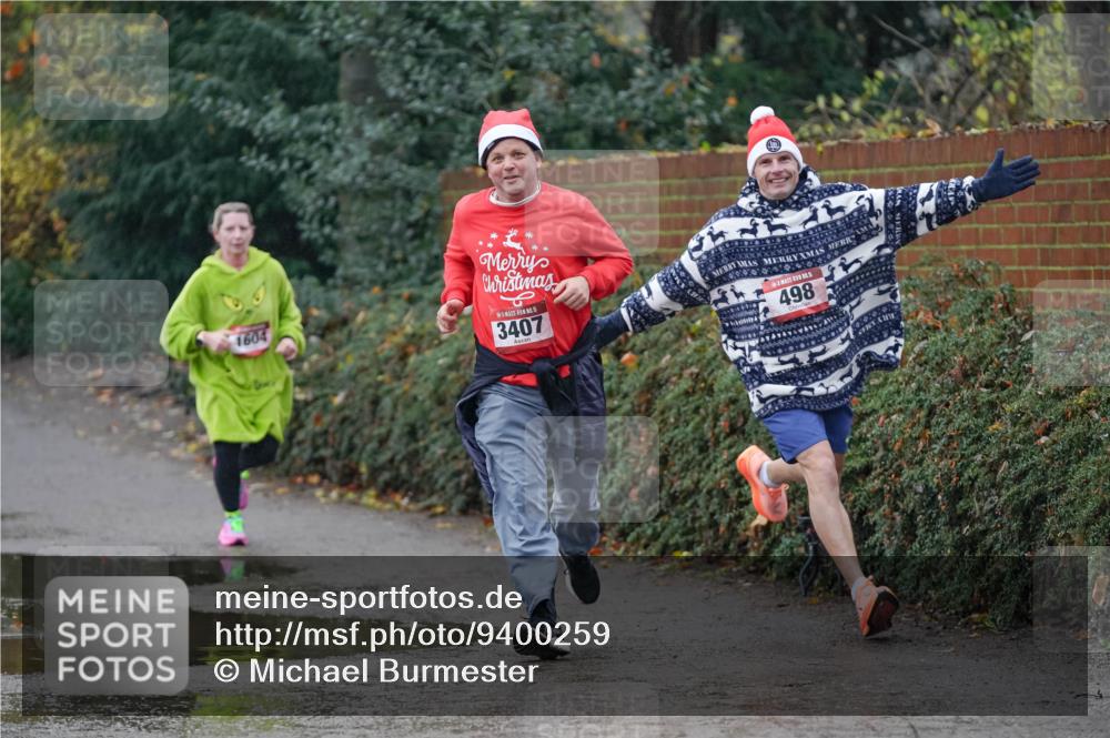 07.12.2025 - St. Pauli X-Mass-Run No. 15 Michael Burmester http://msf.ph/oto/9400259 07.12.2025 10:21:18 Laufen 1604, 15, 3407, 498 meine-sportfotos.de