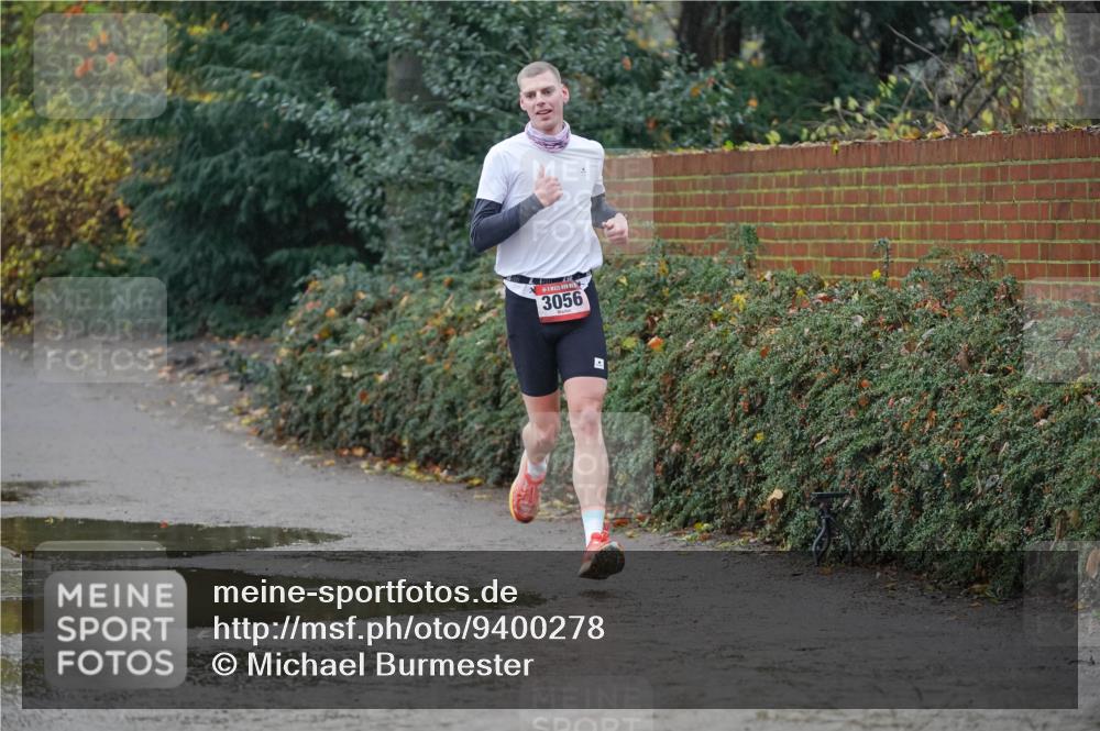 07.12.2025 - St. Pauli X-Mass-Run No. 15 Michael Burmester http://msf.ph/oto/9400278 07.12.2025 10:21:24 Laufen 3056 meine-sportfotos.de