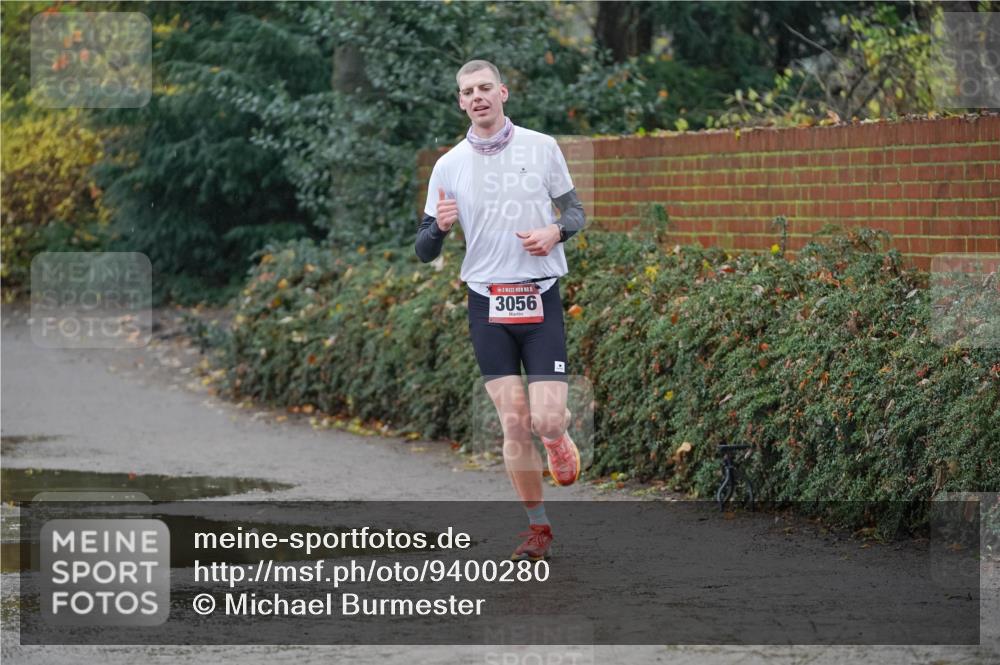 07.12.2025 - St. Pauli X-Mass-Run No. 15 Michael Burmester http://msf.ph/oto/9400280 07.12.2025 10:21:25 Laufen 5, 3056 meine-sportfotos.de