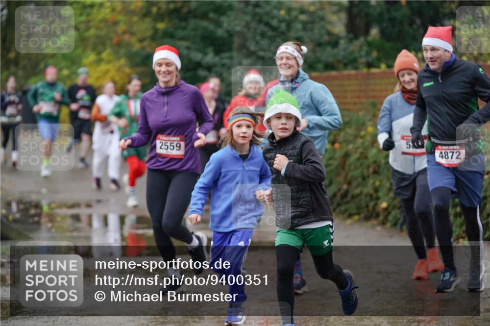 07.12.2025 - St. Pauli X-Mass-Run No. 15 Michael Burmester http://msf.ph/oto/9400351 07.12.2025 10:21:55 Laufen 58, 2559, 4872 meine-sportfotos.de