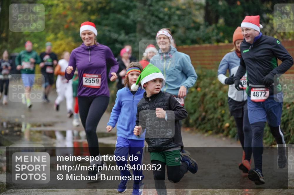 07.12.2025 - St. Pauli X-Mass-Run No. 15 Michael Burmester http://msf.ph/oto/9400352 07.12.2025 10:21:56 Laufen 2559, 8, 4872 meine-sportfotos.de
