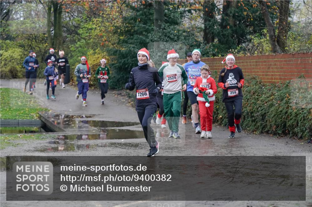 07.12.2025 - St. Pauli X-Mass-Run No. 15 Michael Burmester http://msf.ph/oto/9400382 07.12.2025 10:22:06 Laufen 1256, 1266, 2524, 21, 2525, 259 meine-sportfotos.de
