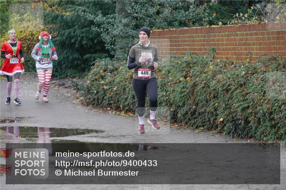 07.12.2025 - St. Pauli X-Mass-Run No. 15 Michael Burmester http://msf.ph/oto/9400433 07.12.2025 10:22:19 Laufen 1457, 4304, 449 meine-sportfotos.de