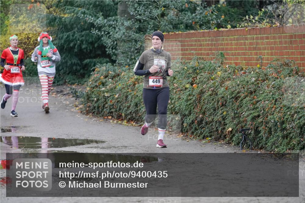 07.12.2025 - St. Pauli X-Mass-Run No. 15 Michael Burmester http://msf.ph/oto/9400435 07.12.2025 10:22:19 Laufen 1457, 4304, 449 meine-sportfotos.de
