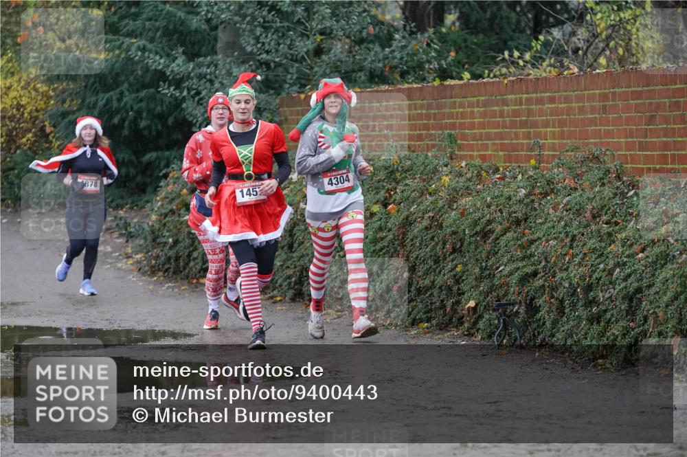 07.12.2025 - St. Pauli X-Mass-Run No. 15 Michael Burmester http://msf.ph/oto/9400443 07.12.2025 10:22:22 Laufen 878, 145, 4304 meine-sportfotos.de