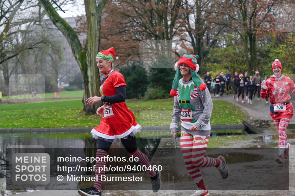 07.12.2025 - St. Pauli X-Mass-Run No. 15 Michael Burmester http://msf.ph/oto/9400460 07.12.2025 10:22:26 Laufen 457, 4304, 706 meine-sportfotos.de
