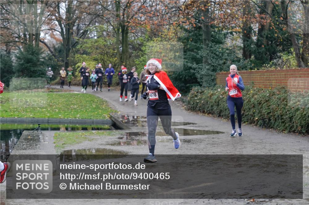 07.12.2025 - St. Pauli X-Mass-Run No. 15 Michael Burmester http://msf.ph/oto/9400465 07.12.2025 10:22:28 Laufen 4878, 2157 meine-sportfotos.de