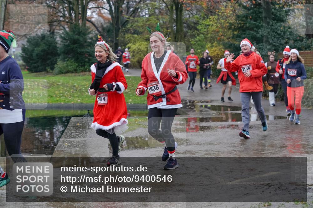 07.12.2025 - St. Pauli X-Mass-Run No. 15 Michael Burmester http://msf.ph/oto/9400546 07.12.2025 10:22:50 Laufen 114, 1936, 2155, 3360 meine-sportfotos.de