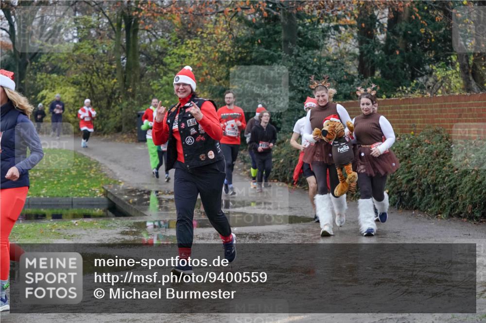 07.12.2025 - St. Pauli X-Mass-Run No. 15 Michael Burmester http://msf.ph/oto/9400559 07.12.2025 10:22:53 Laufen 410 meine-sportfotos.de
