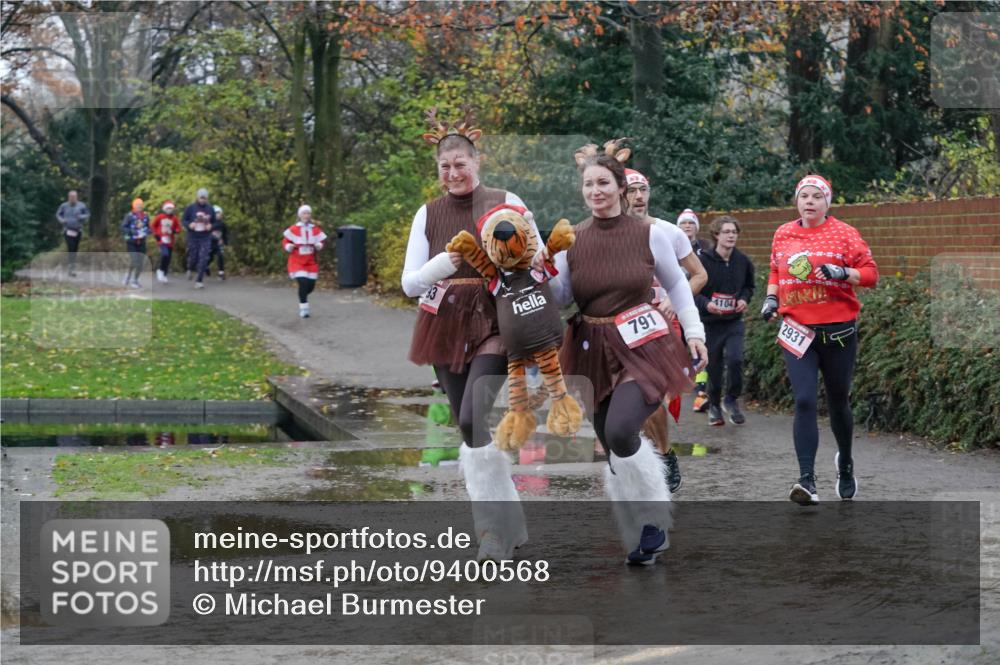 07.12.2025 - St. Pauli X-Mass-Run No. 15 Michael Burmester http://msf.ph/oto/9400568 07.12.2025 10:22:54 Laufen 791, 4104, 2931 meine-sportfotos.de