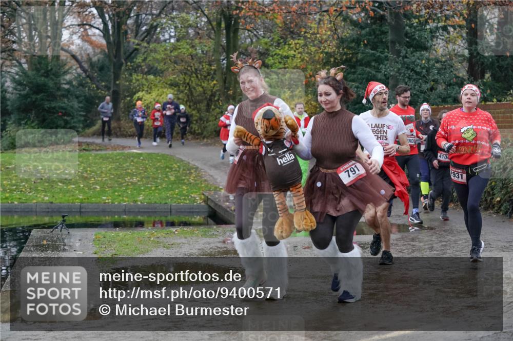07.12.2025 - St. Pauli X-Mass-Run No. 15 Michael Burmester http://msf.ph/oto/9400571 07.12.2025 10:22:55 Laufen 791, 4104, 931 meine-sportfotos.de