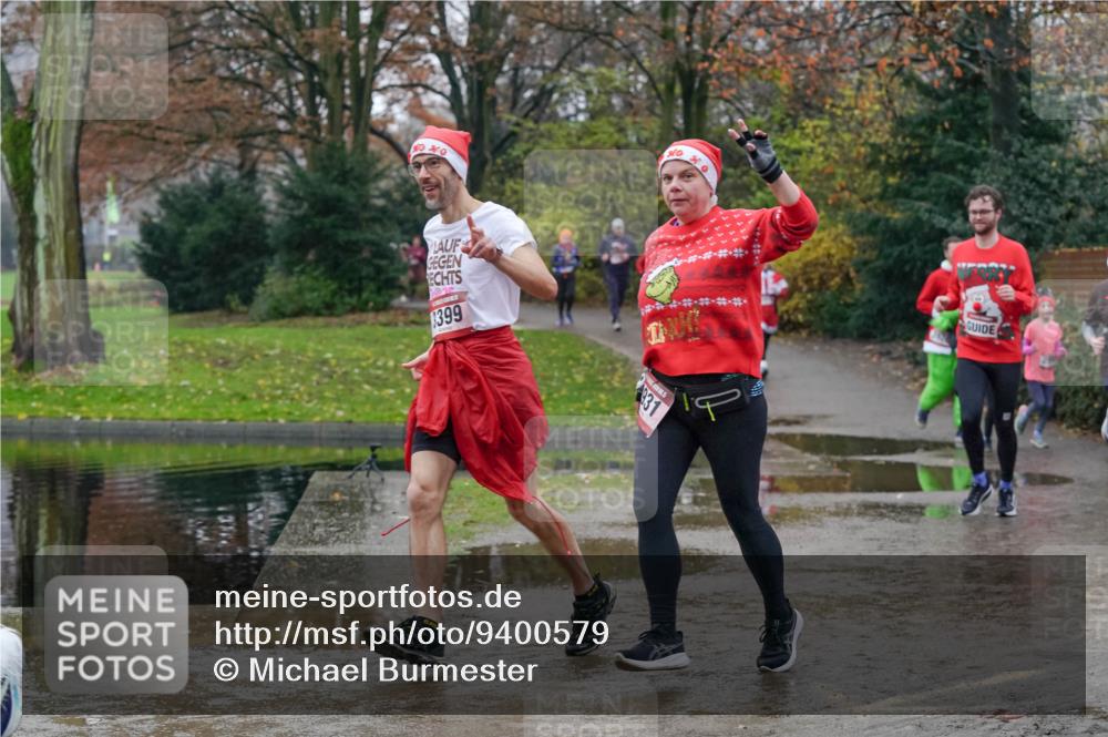 07.12.2025 - St. Pauli X-Mass-Run No. 15 Michael Burmester http://msf.ph/oto/9400579 07.12.2025 10:22:56 Laufen 399, 931 meine-sportfotos.de