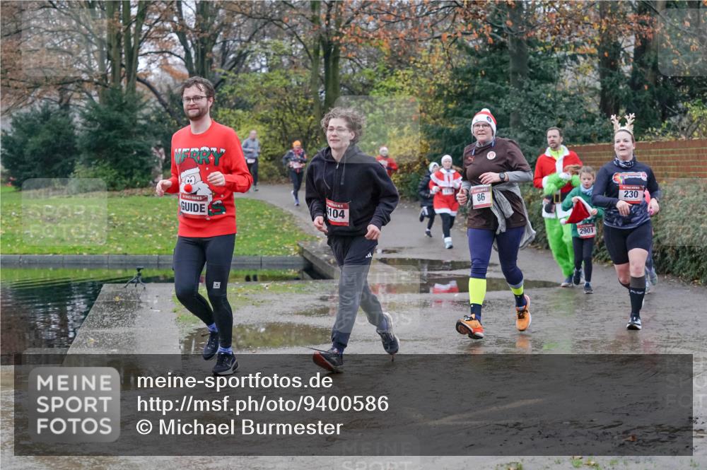 07.12.2025 - St. Pauli X-Mass-Run No. 15 Michael Burmester http://msf.ph/oto/9400586 07.12.2025 10:22:58 Laufen 86, 104, 2901, 230 meine-sportfotos.de