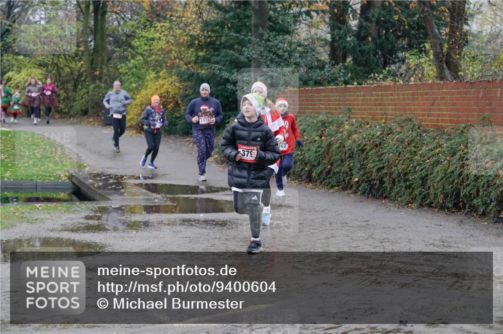 07.12.2025 - St. Pauli X-Mass-Run No. 15 Michael Burmester http://msf.ph/oto/9400604 07.12.2025 10:23:03 Laufen 2423, 379, 162 meine-sportfotos.de